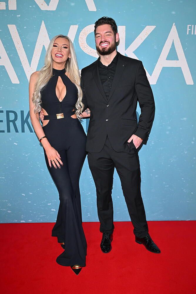 Gwiazdy na premierze filmu „Wielka Warszawska”. Wiśniewski, Damięcki, Węgrowska