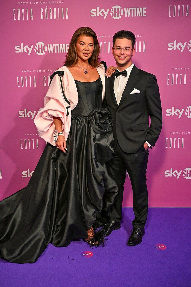 Edyta Górniak zachwyciła w księżniczkowej kreacji na premierze swojego filmu