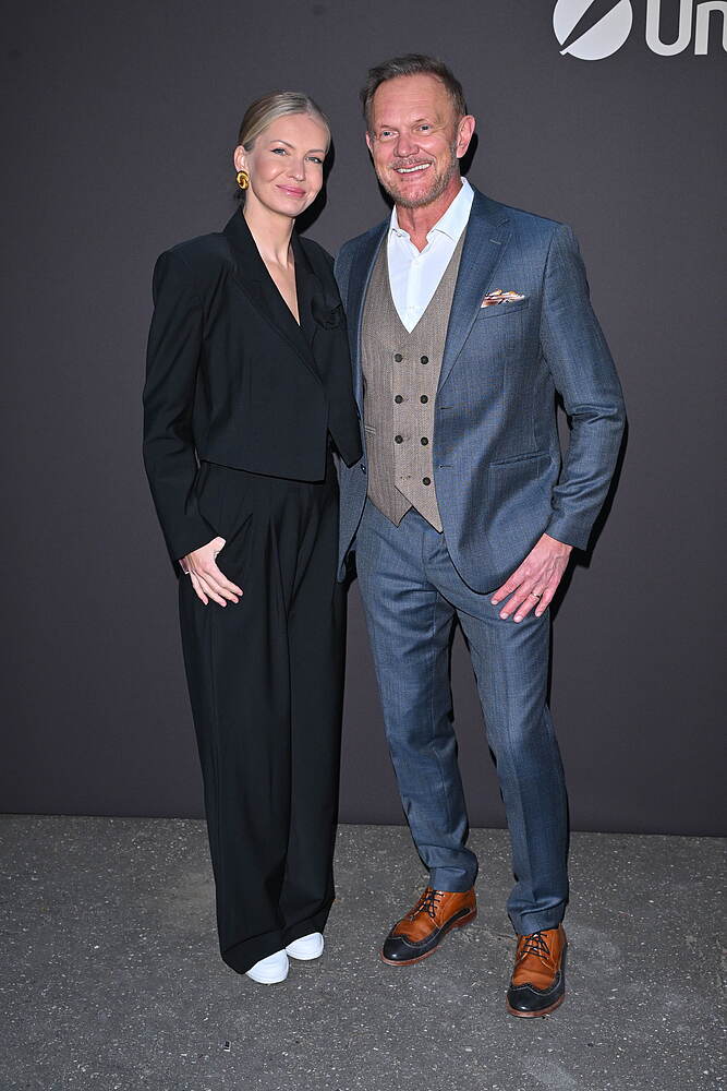 Gwiazdy na prestiżowej gali u Omeny Mensah. Racewicz, Janachowska, Szelągowska... Ale elegancja!