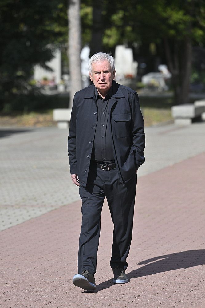 Pogrzeb Jana Frycza. Tłumy żegnają aktora