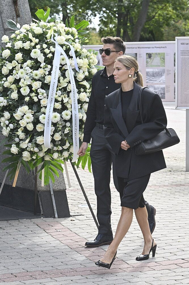 Pogrzeb Jana Frycza. Tłumy żegnają aktora