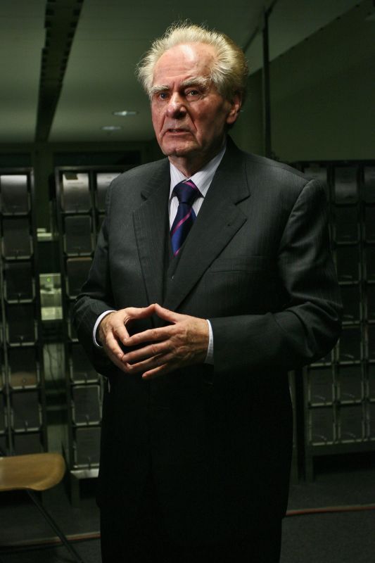 Andrzej Piaseczny pogrążony w żałobie. Nie żyje ikona