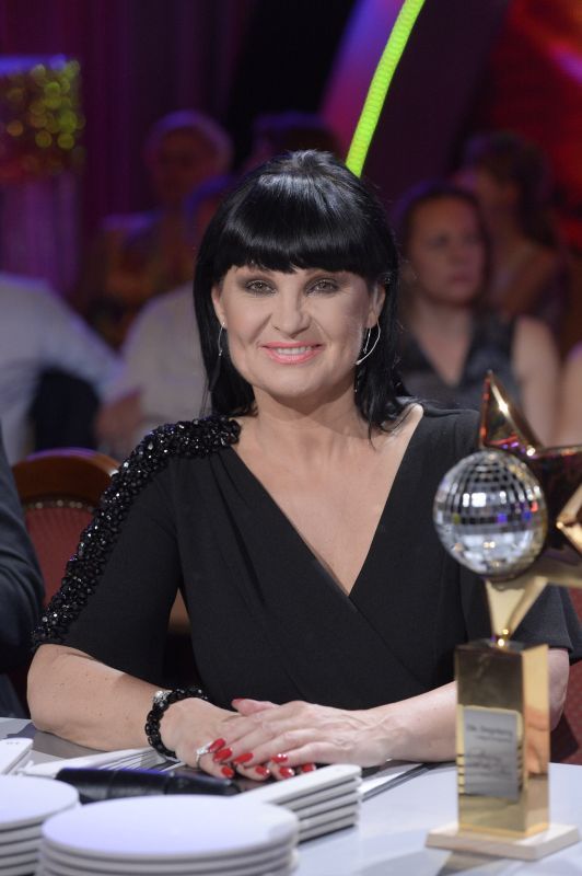 Iwona Pavlović jako blondynka. Tak zmieniała się jurorka "Tańca z gwiazdami"