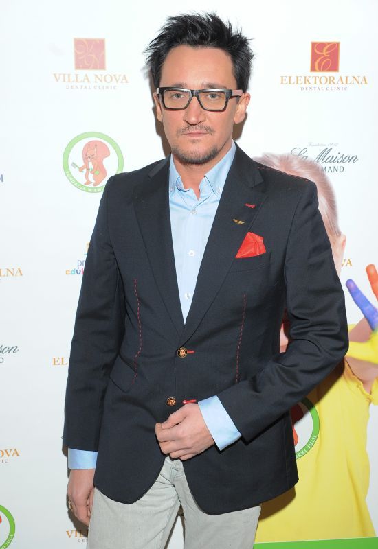 Michał Wiśniewski nie zawsze nosił czerwone włosy. To zdjęcie wczarnych to hit 