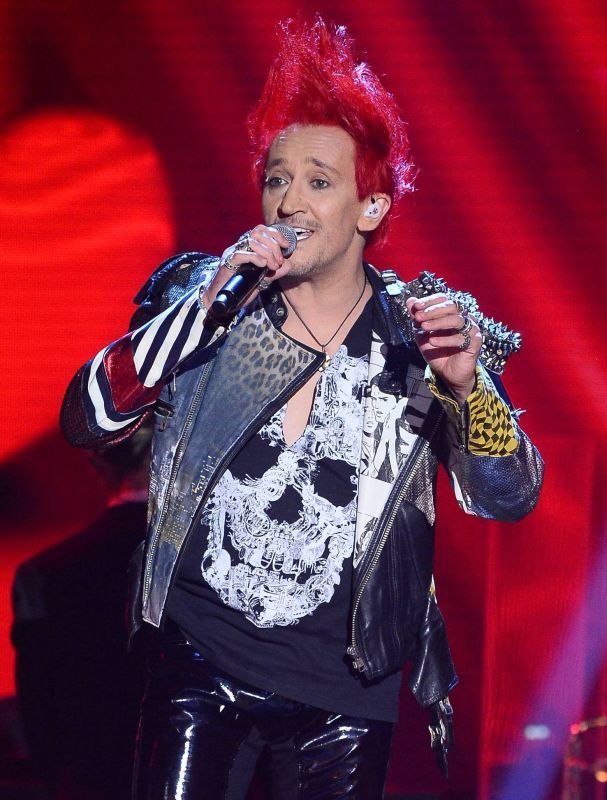 Michał Wiśniewski nie zawsze nosił czerwone włosy. To zdjęcie wczarnych to hit 