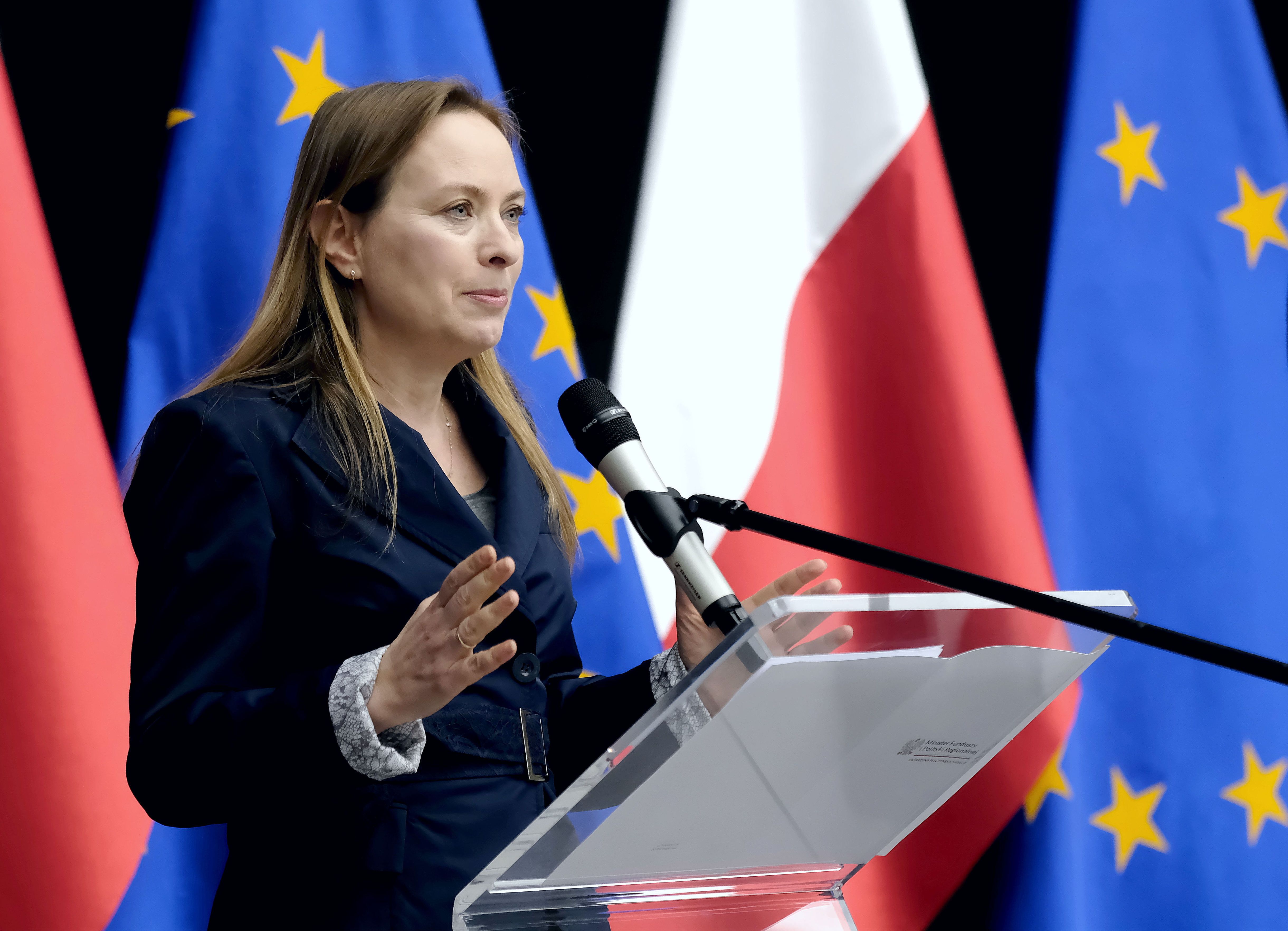 Zaskakujący sondaż. Donald Tusk właśnie teraz musi zareagować. Polacy mówią wprost 