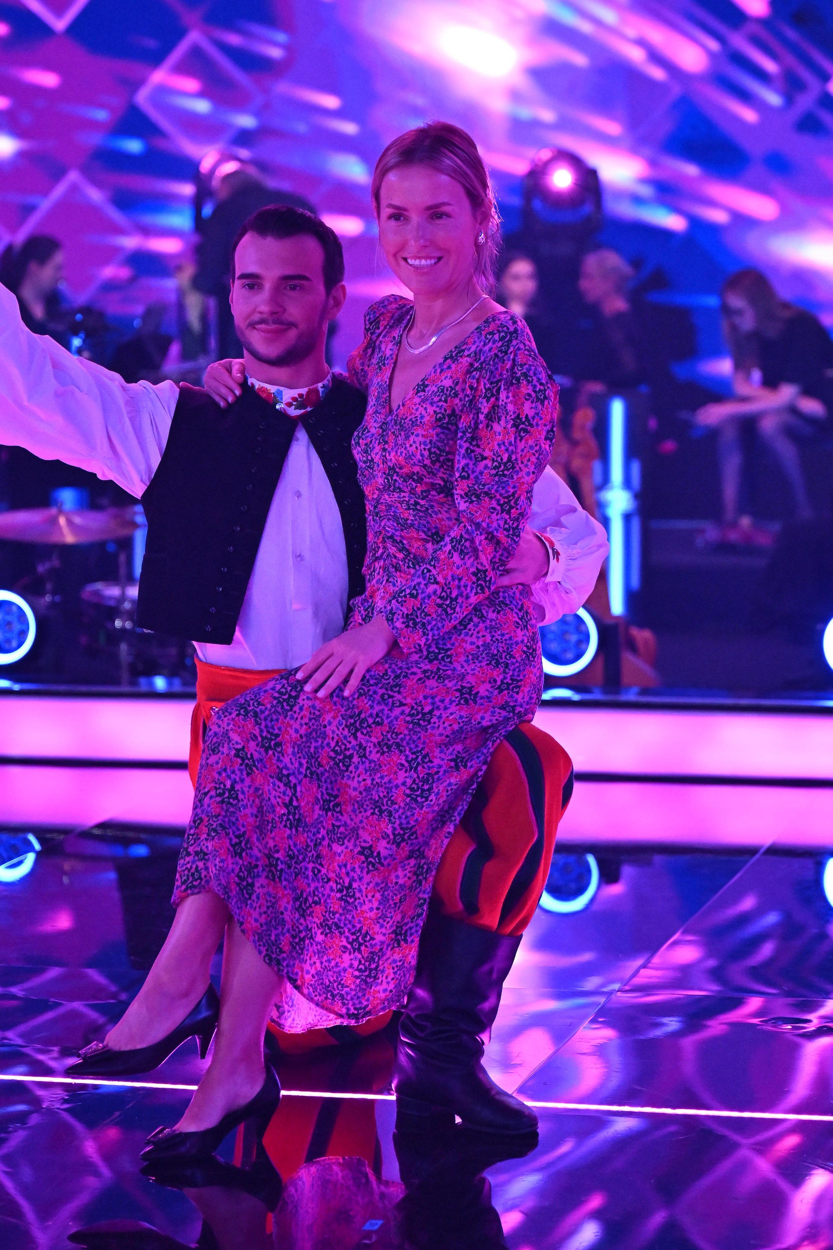 Kochana przez Polaków artystka zaręczyła się. Pokazała piękny pierścionek 