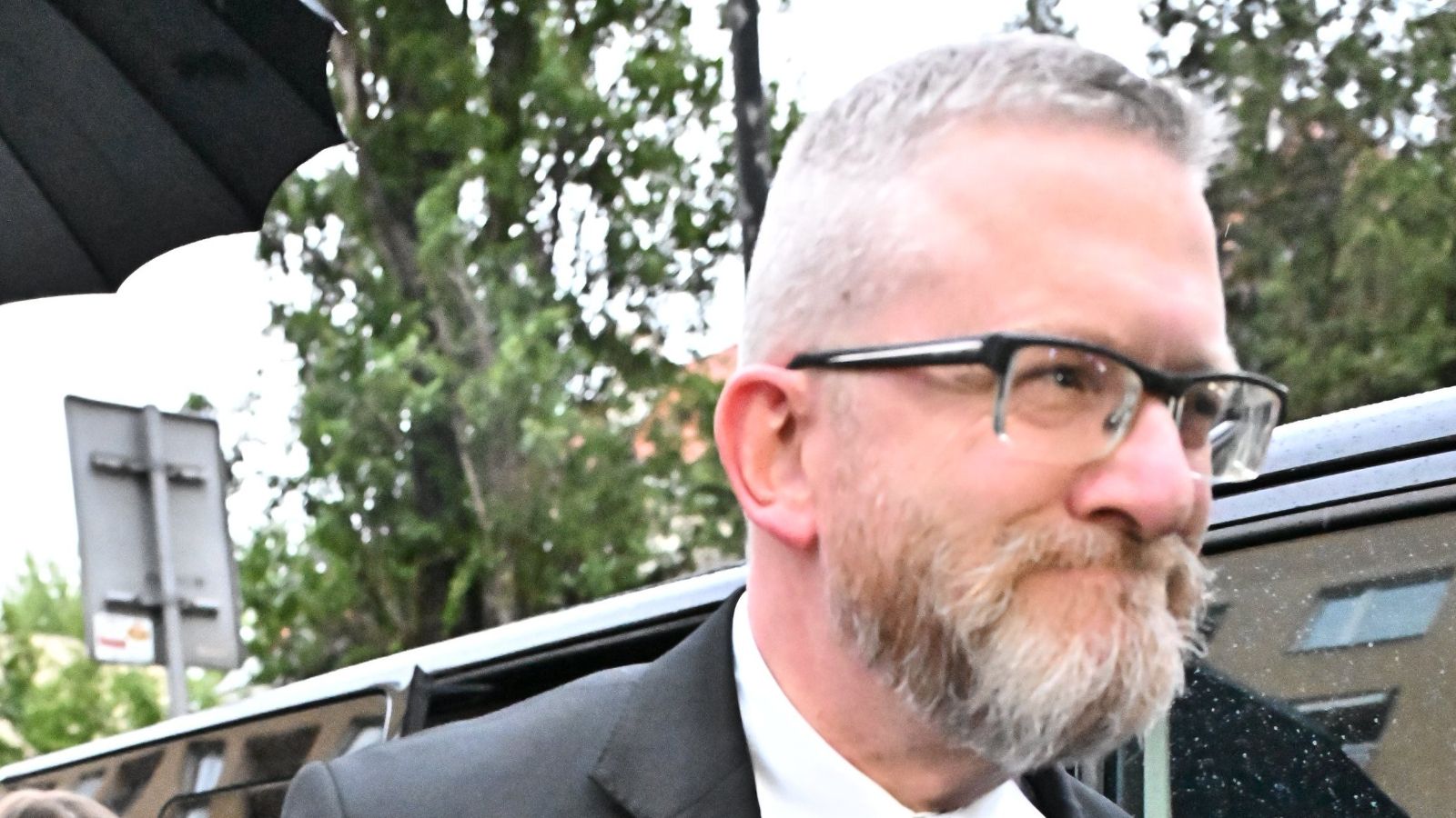 Niespodziewany zwrot w najnowszym sondażu partyjnym. Takich wyników dawno nie było