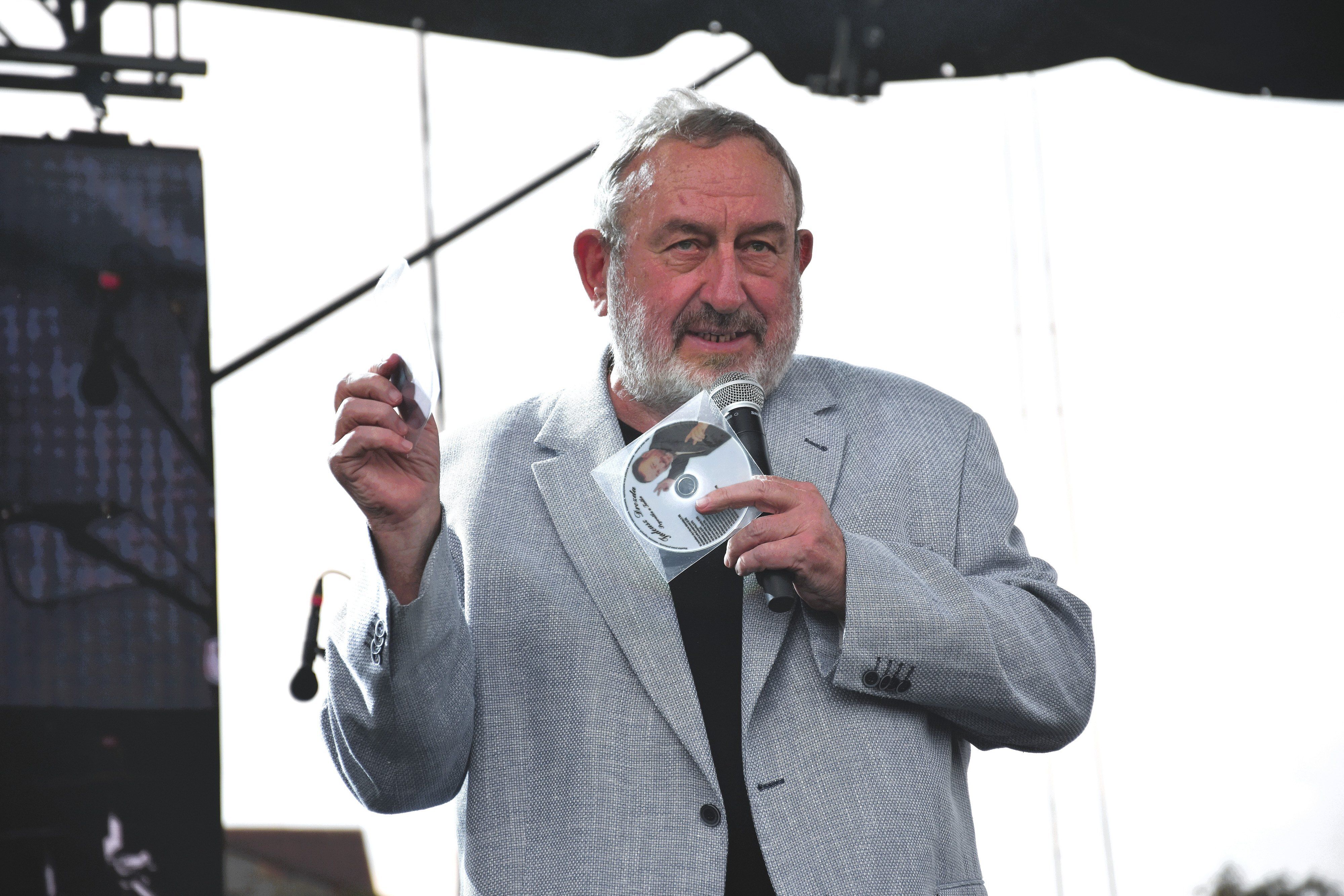 Cezary Żak ma słynnego brata. Znacie go dobrze z telewizji.