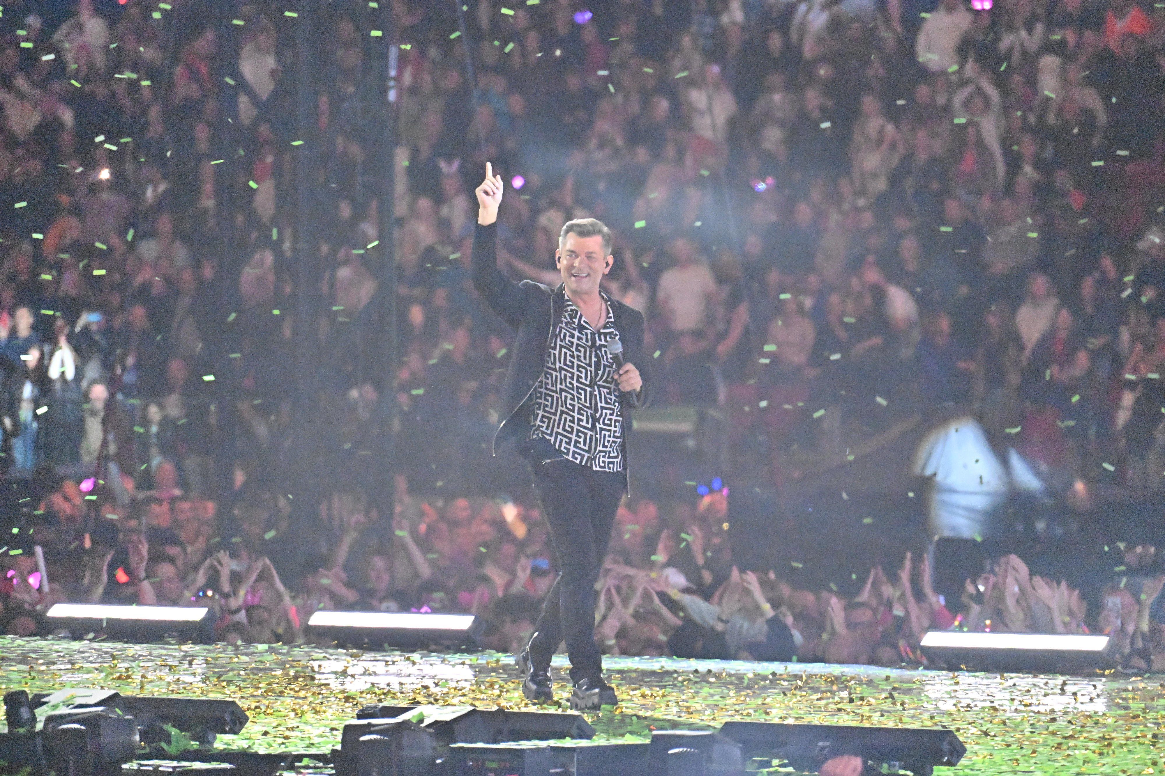 Zenon Martyniuk wybudował prawdziwy pałac pod Białymstokiem. Wygląda wspaniale