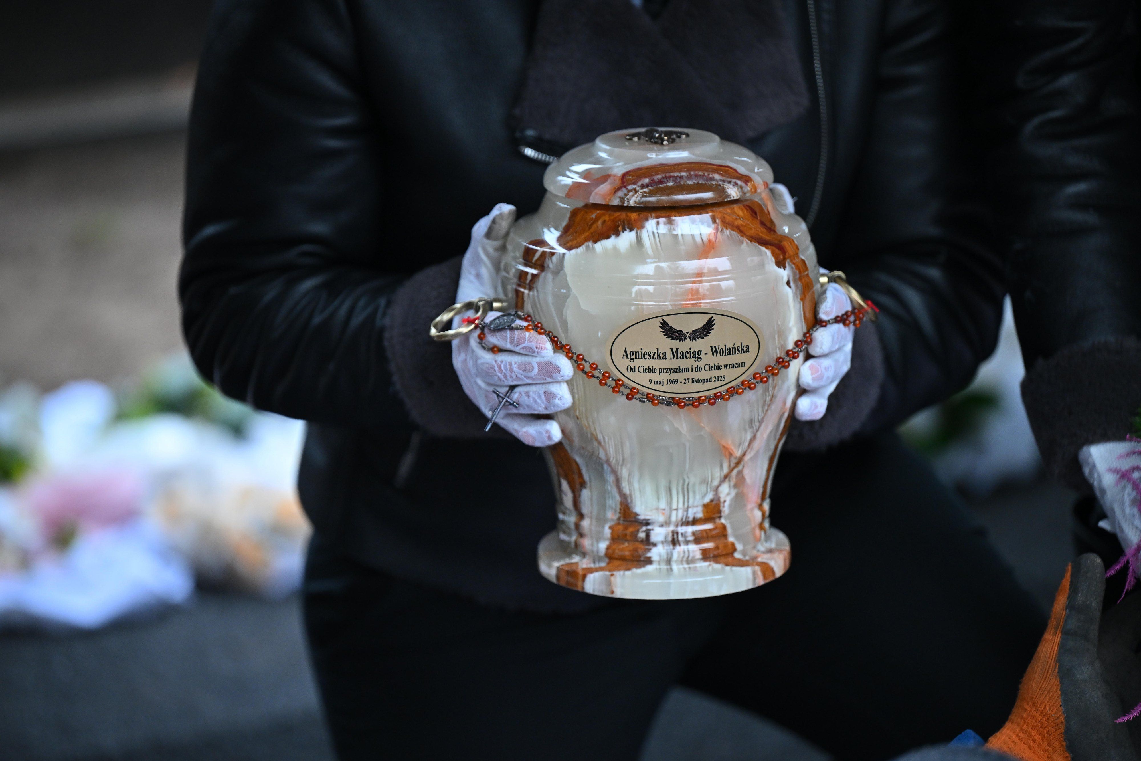 Agnieszka Maciąg wcale się tak nie nazywała. Prawda wyszła na jaw podczas pogrzebu