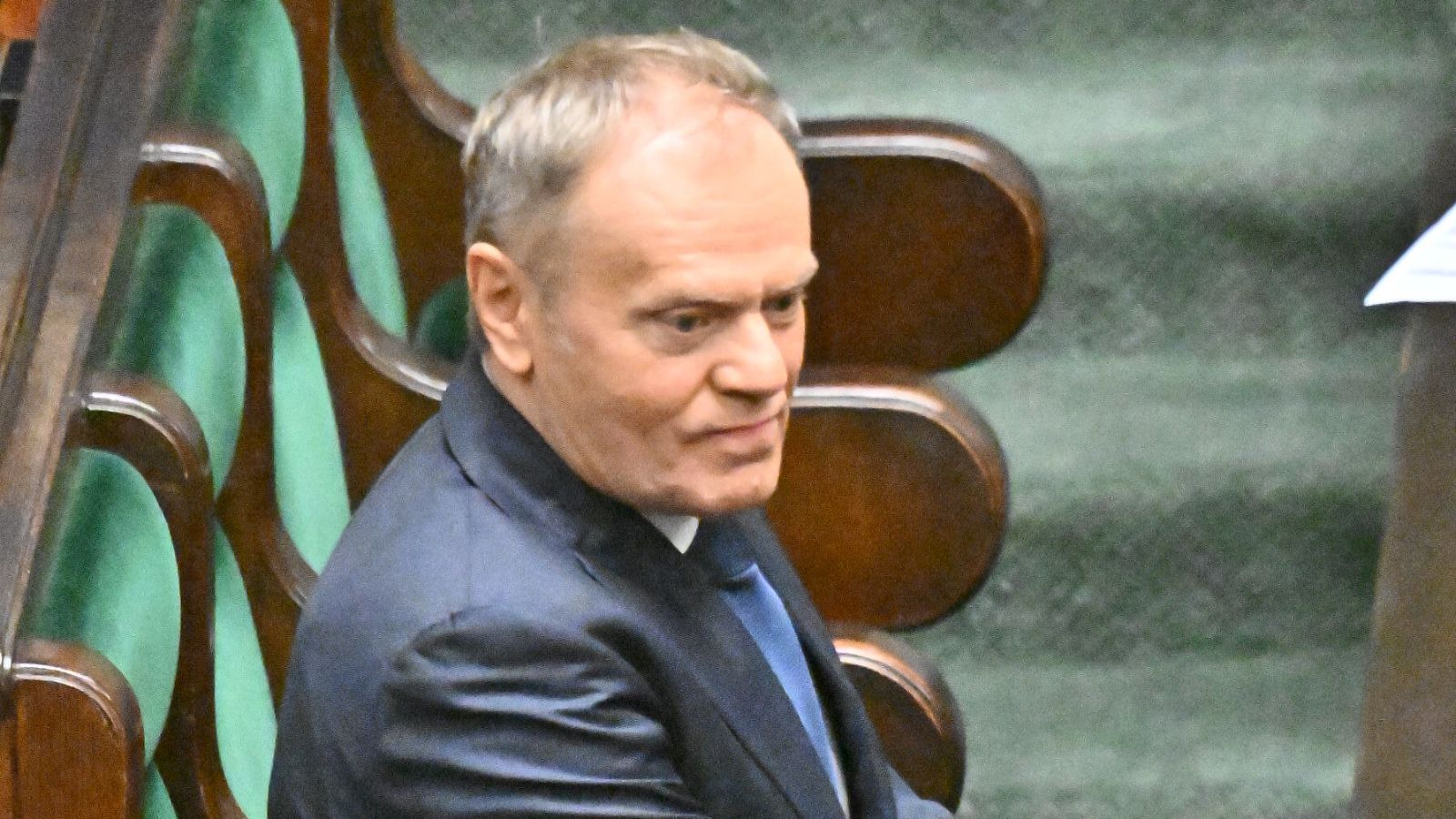 Jest nowy sondaż. Przetasowanie na polskiej scenie politycznej, znane partie poniżej progu wyborczego
