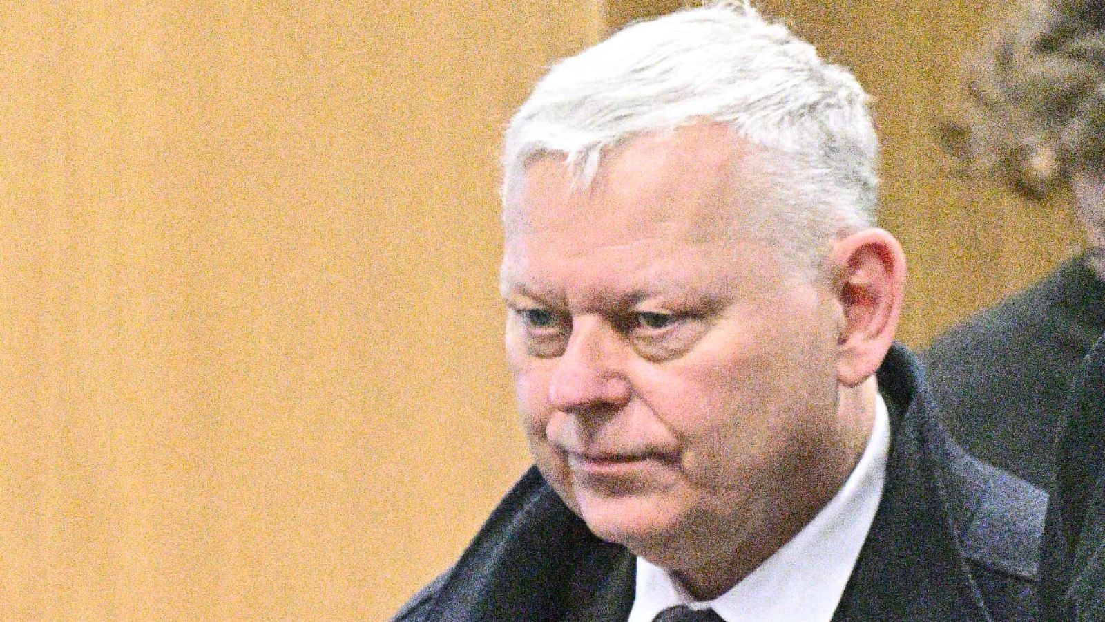 Poseł PiS zasłabł w czasie przesłuchania. W akcji służby ratunkowe