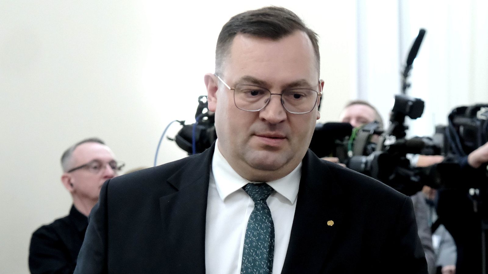 Sejm głosował nad wotum nieufności wobec ministra rolnictwa. Nagle głos zabrał szef MON