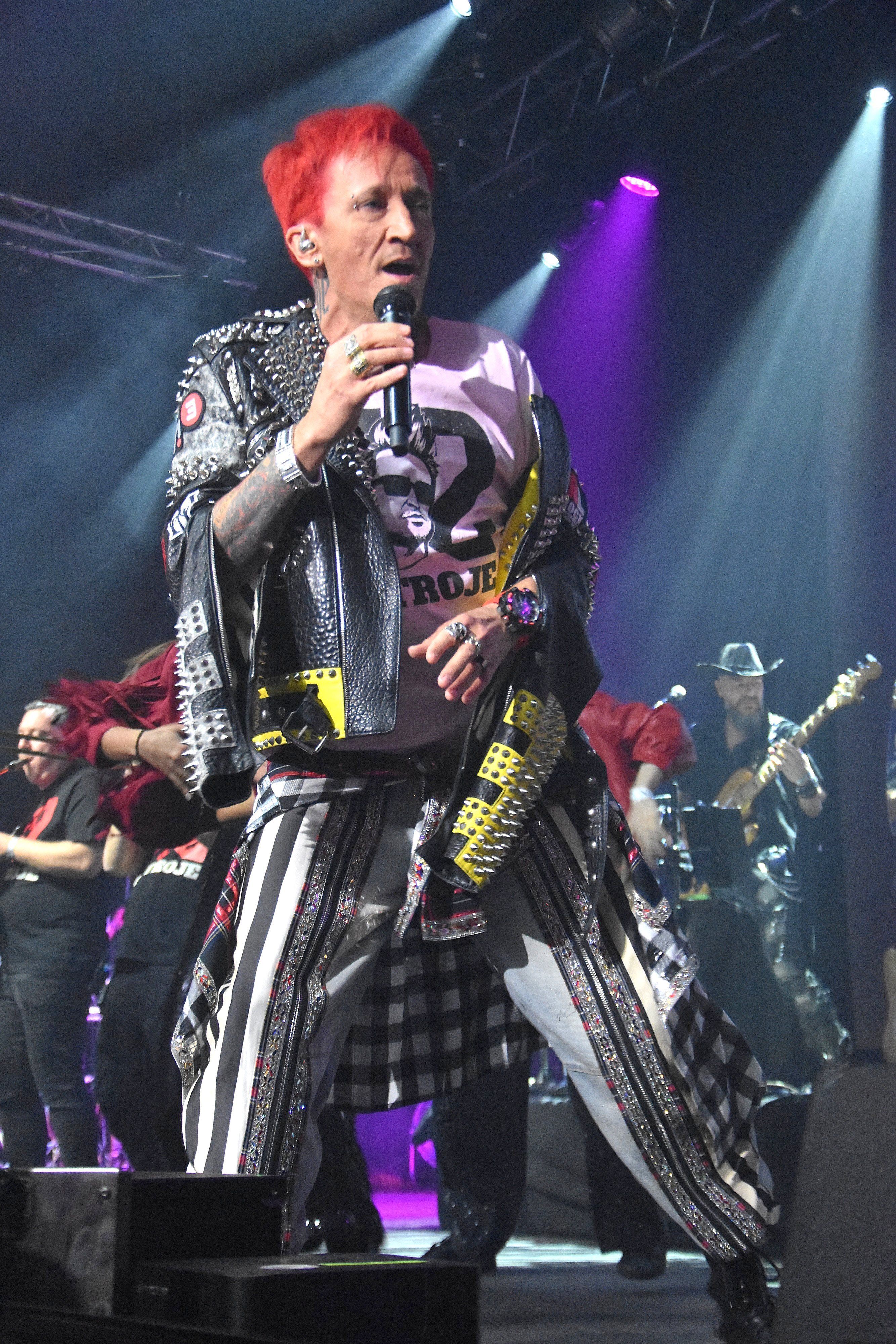 Dopiero co cała Polska huczała o rozwodzie Wiśniewskiego, a teraz coś tak niebywałego. Najnowsze zdjęcie daje do myślenia