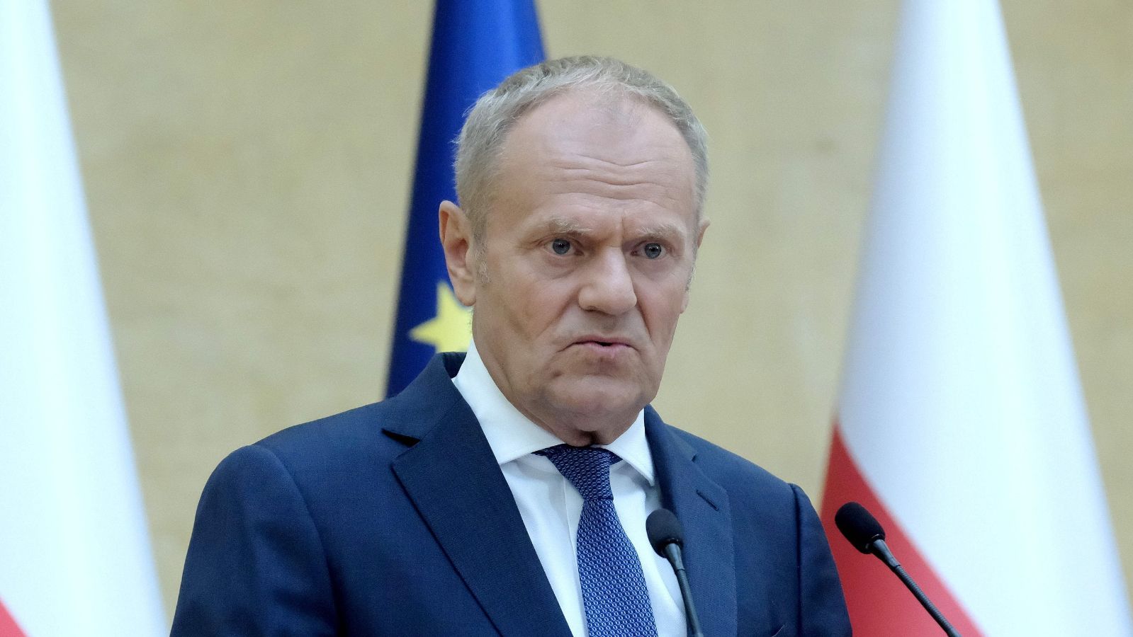 oskarżenie, Donald Tusk, samochód