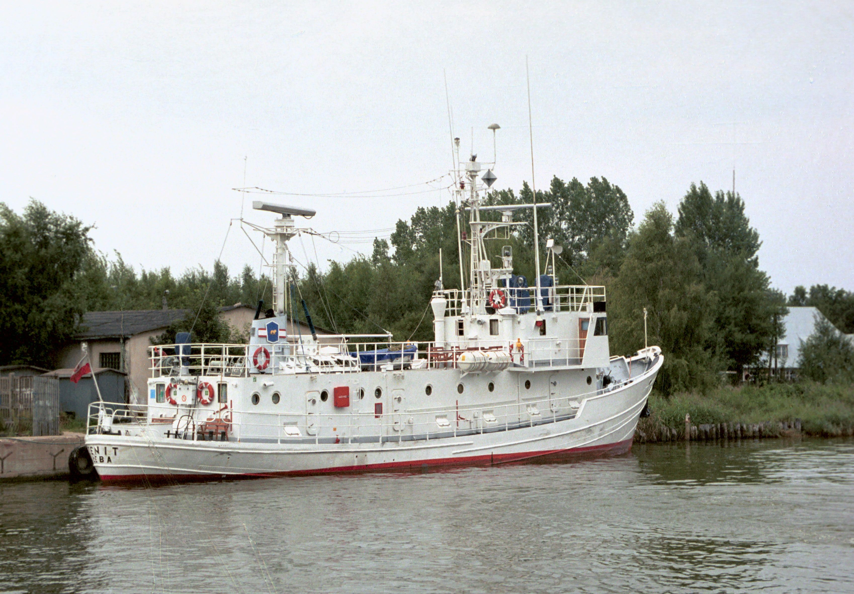 Drony nad strategiczną bazą w Europie. Wojsko otworzyło ogień