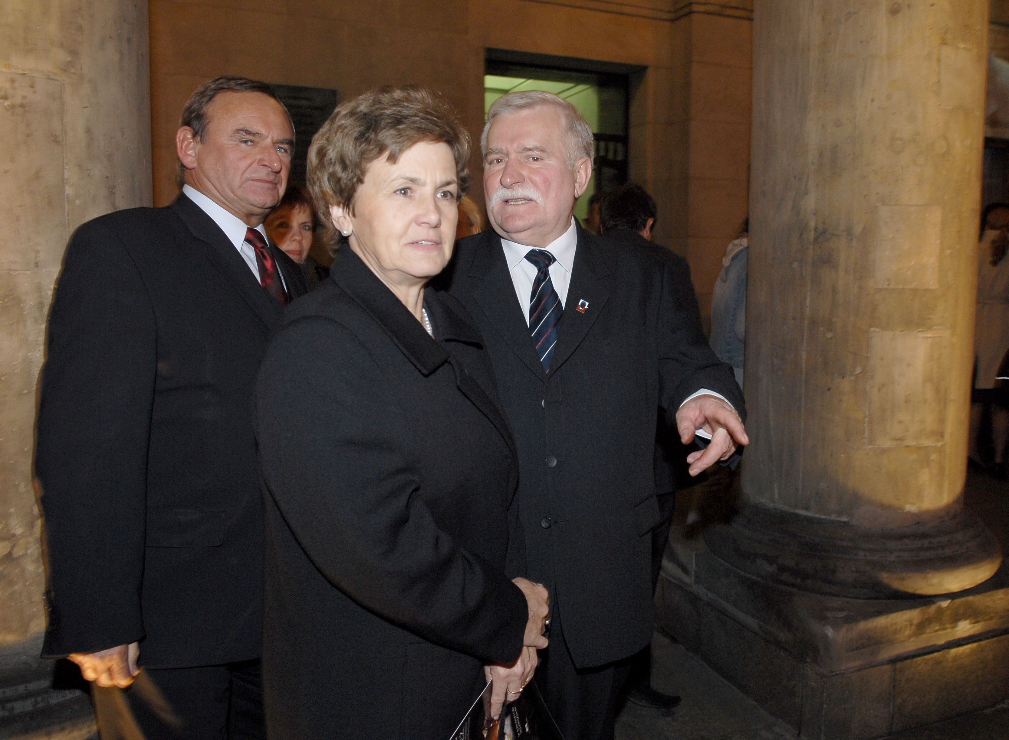 Wałęsa odciął się od żony! Przez 2 miesiące nawet się do niej nie odezwał