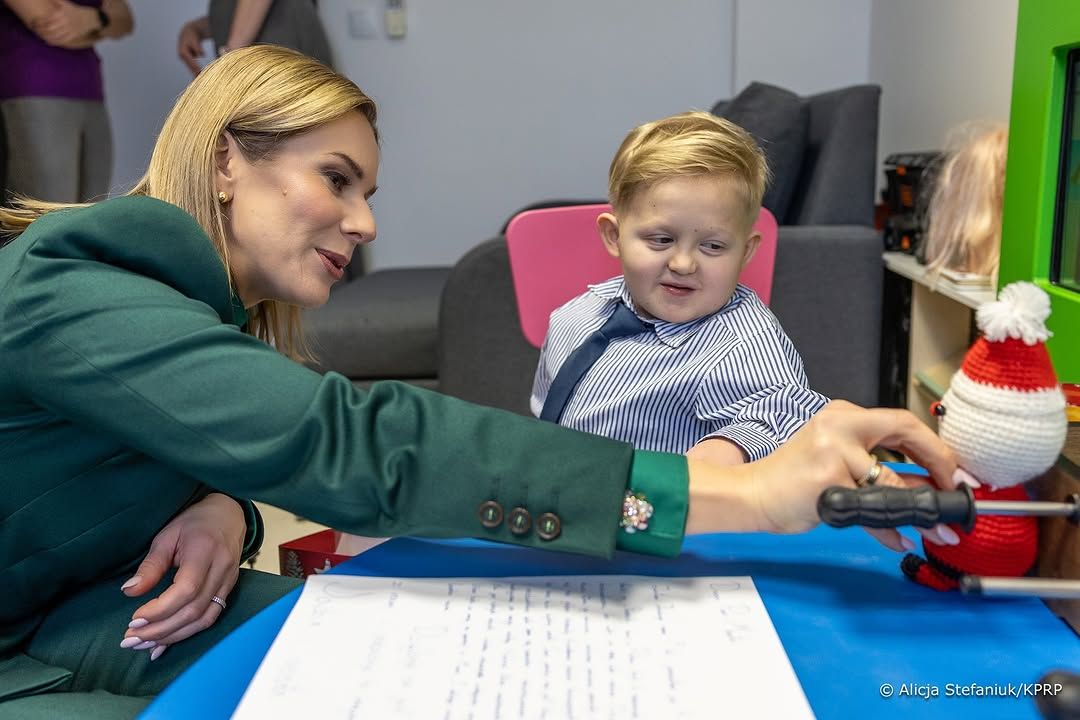 Marta Nawrocka odpowiedziała na prośbę 10-latka. Później wszystko wyjaśniła