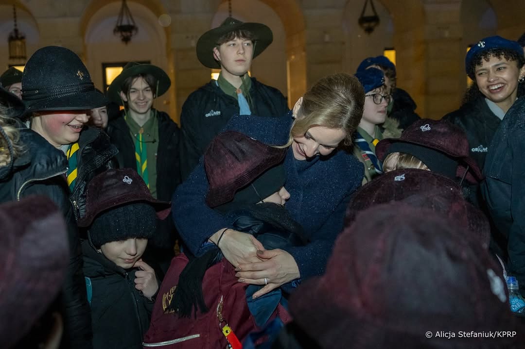 Niespodziewane sceny z Nawrocką. Ktoś akurat zrobił zdjęcie. Ogromne wzruszenie