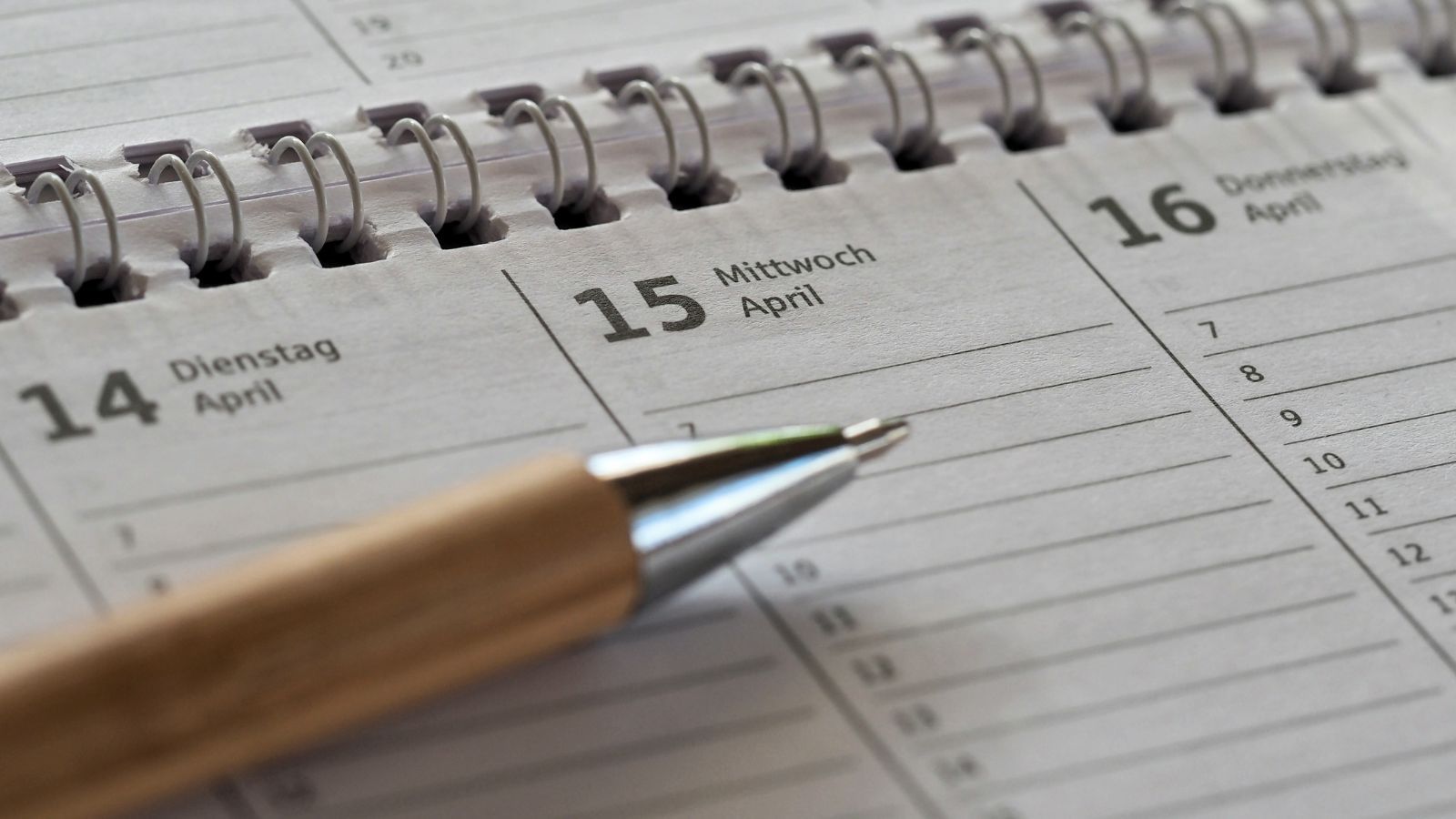 W 2026 r. Polacy stracą 4 dni wolne od pracy. Na rekompensatę od rządu nie ma co liczyć