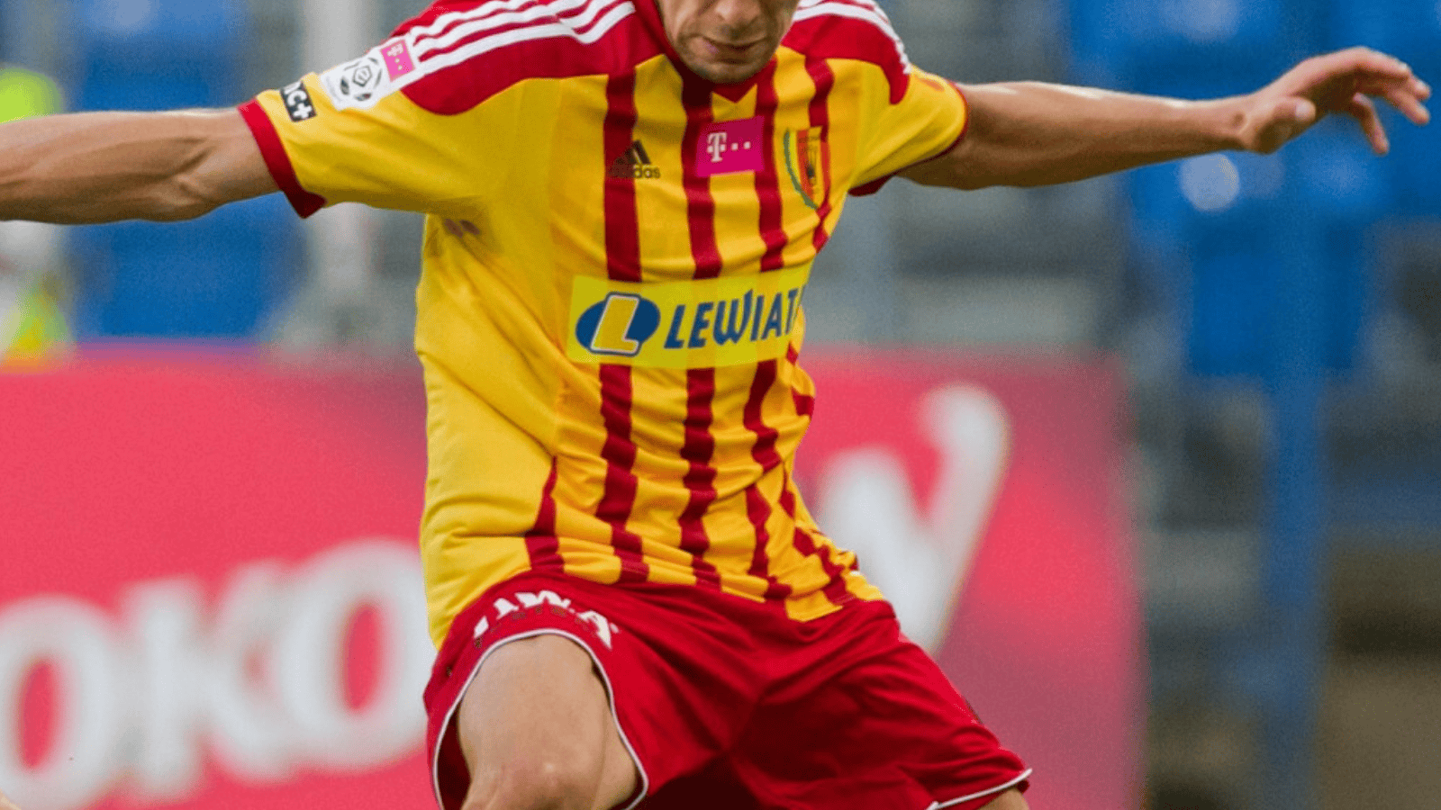 Polski piłkarz poszukiwany listem gończym. Zarzuty porażają, na liście jest art. 258