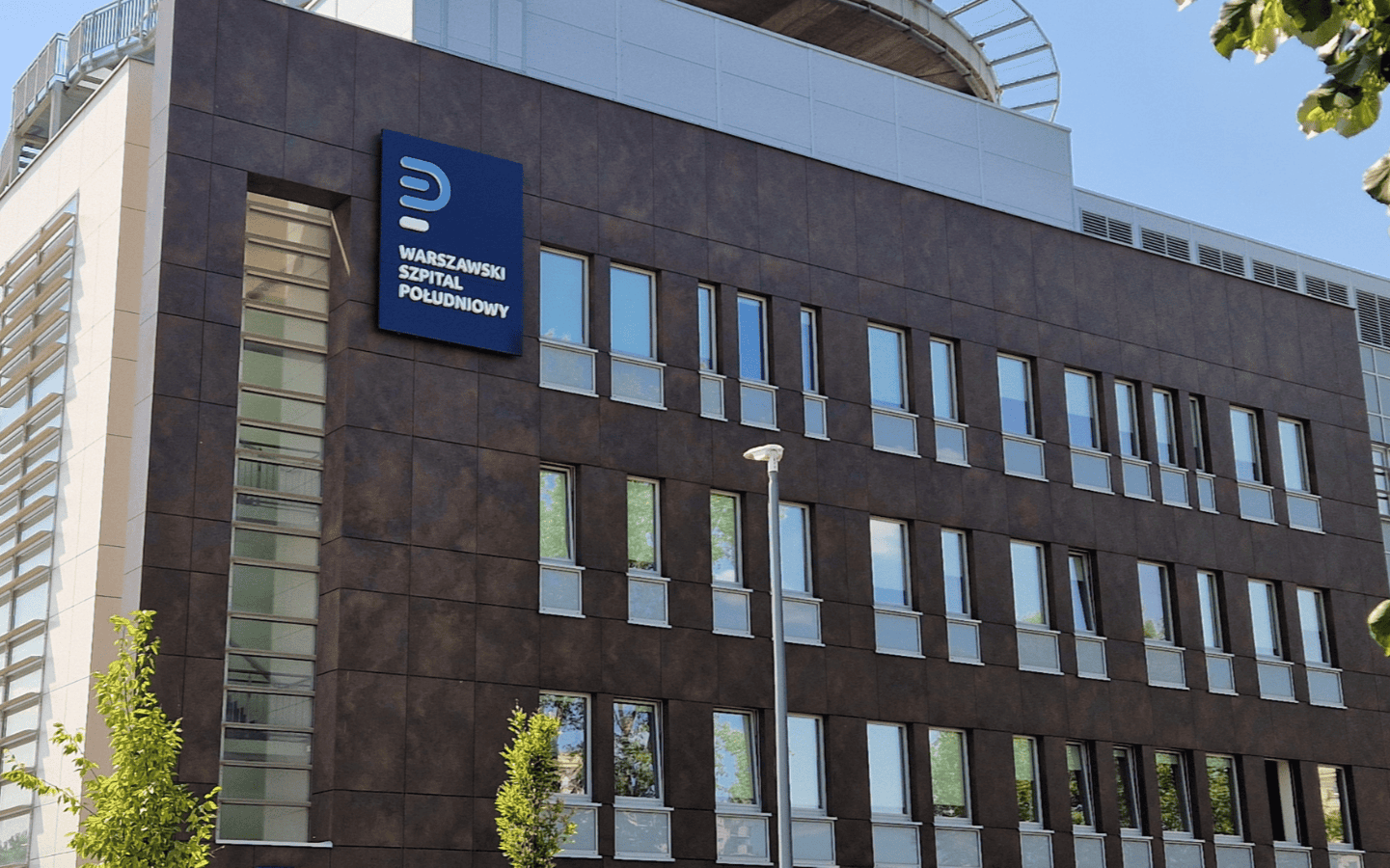 Śmierć pacjenta w Szpitalu Południowym. Nagrania odsłaniają kulisy działań w prosektorium