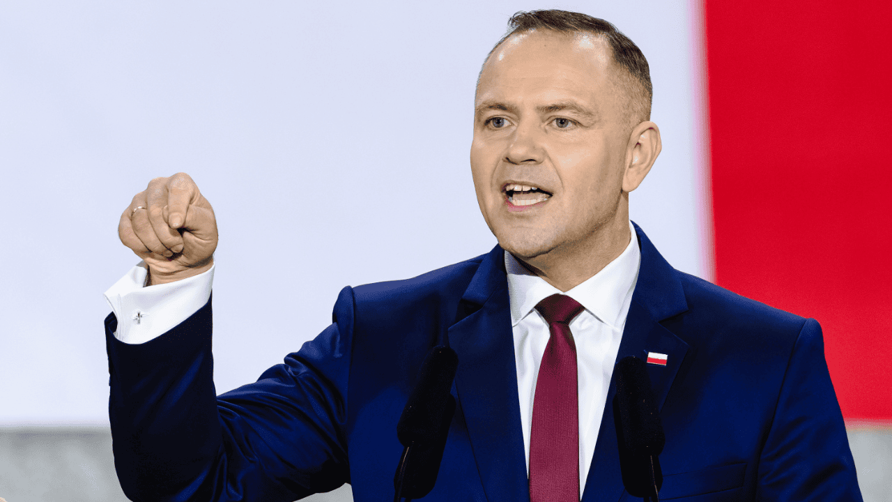 Nawrocki straszy Zachodem. Prof. Markowski: "Buduje polityczną schizofrenię"