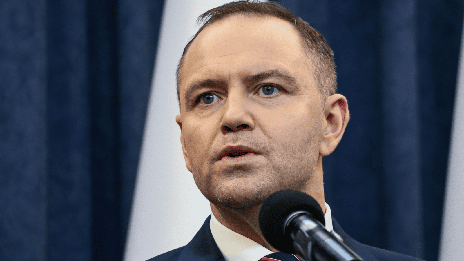 Karol Nawrocki ma potężny problem. Chodzi o tajemnicze prezenty, sprawa trafiła do sądu