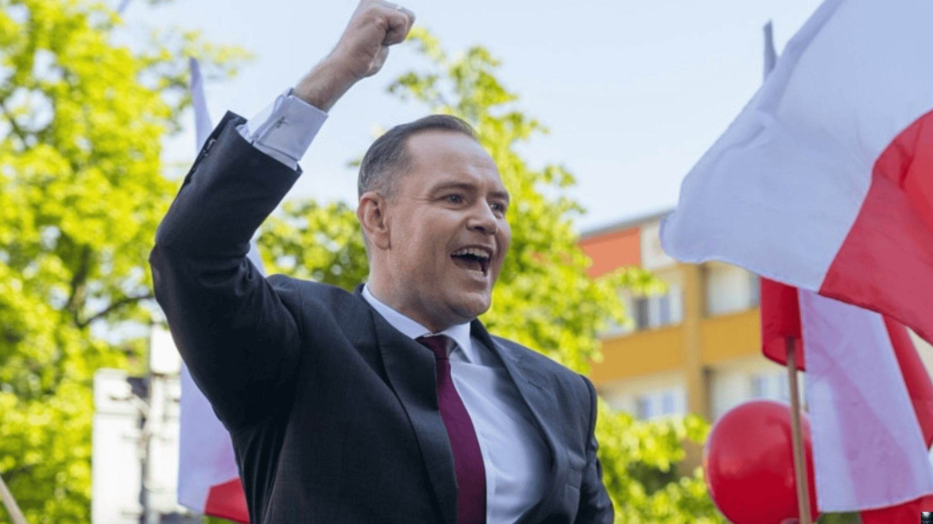 Nawrocki urządził imprezę po zaprzysiężeniu. Bawił się z gwiazdami. To oni byli na liście gości