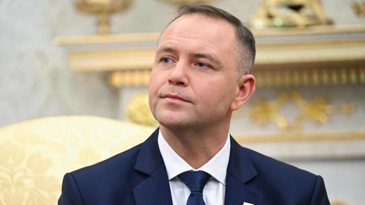 Karol Nawrocki sondaż