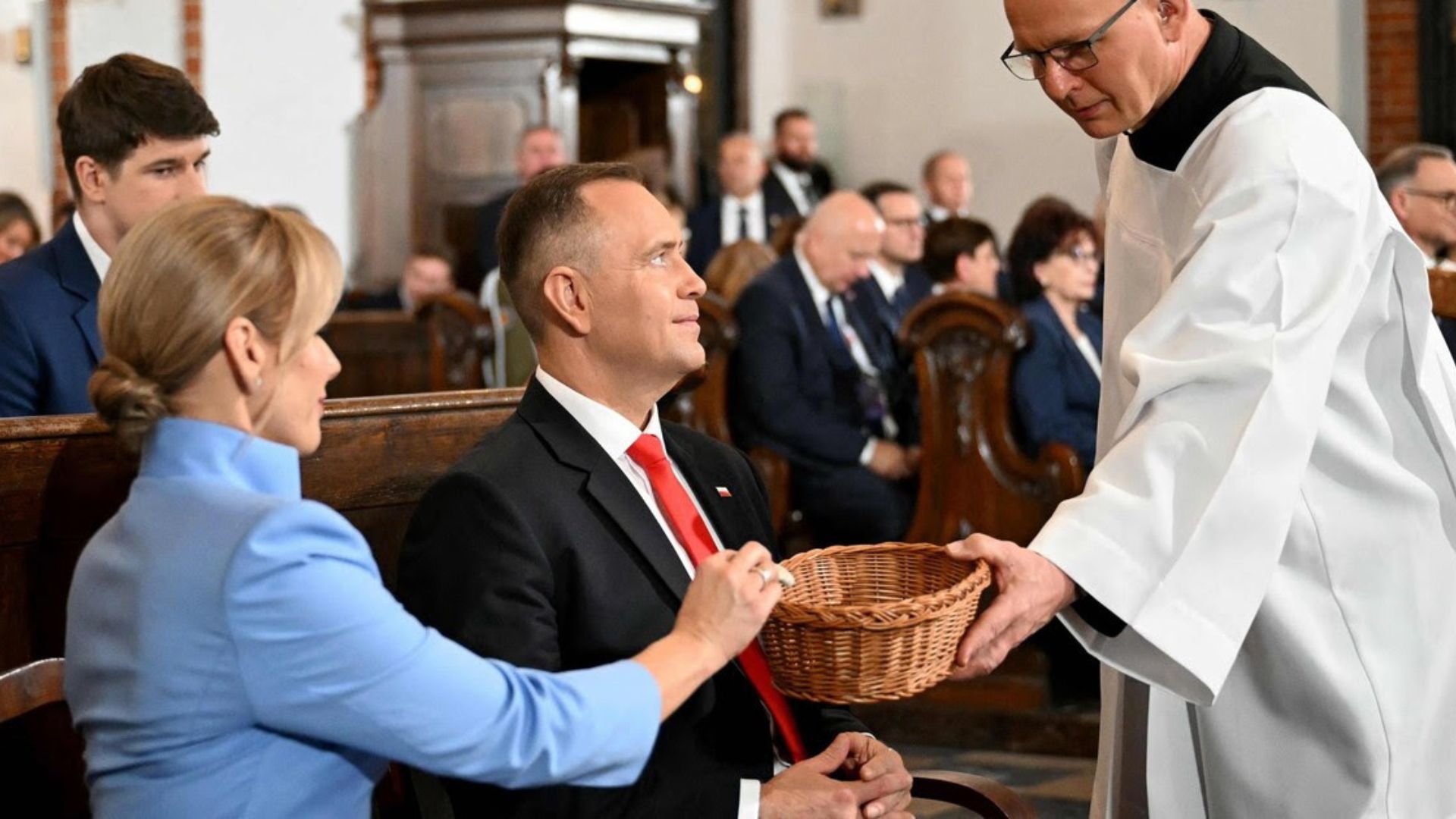 Tyle Nawroccy dali na kościół jako Pierwsza Para. Kwota wiele o nich mówi