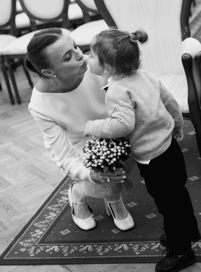 Tak gwiazdy świętują Dzień Matki w 2025. Fala pięknych zdjęć i wspomnień zalała sieć