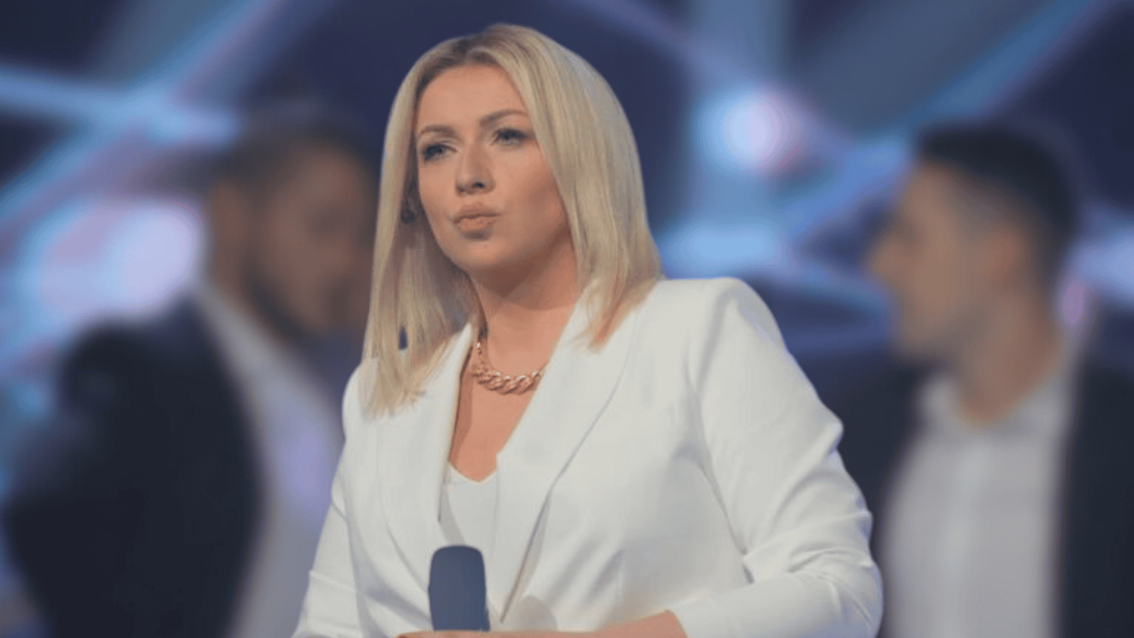 Nie tylko scena! Kasia Cerekwicka łączy muzykę z drugim zawodem