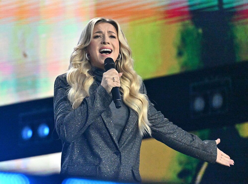 Nie tylko scena! Kasia Cerekwicka łączy muzykę z drugim zawodem