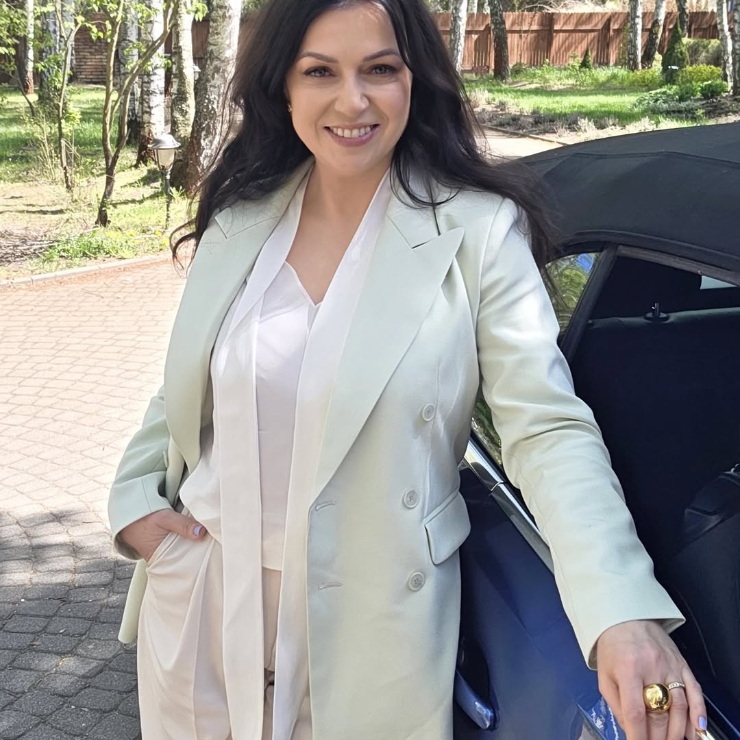 54-letnia Kasia Pakosińska przerwała milczenie! Wzruszona gwiazda potwierdziła radosną nowinę