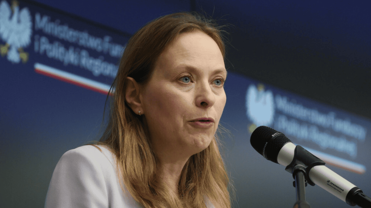 Nietypowe sceny na konferencji ministry. Nagle przerwała swoje wystąpienie