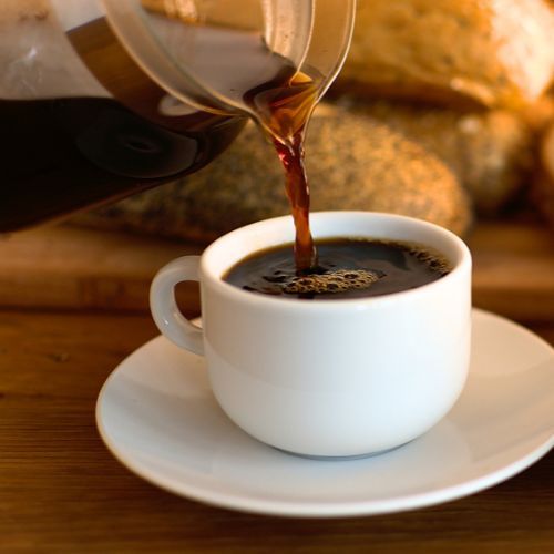 Kawę pij godzinę od przebudzenia.jpg
