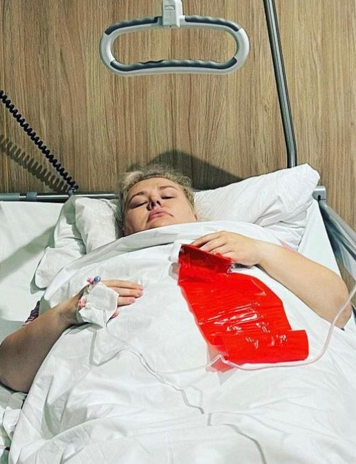 Kinga Zawodnik w szpitalu po operacji, fot. Instagram
