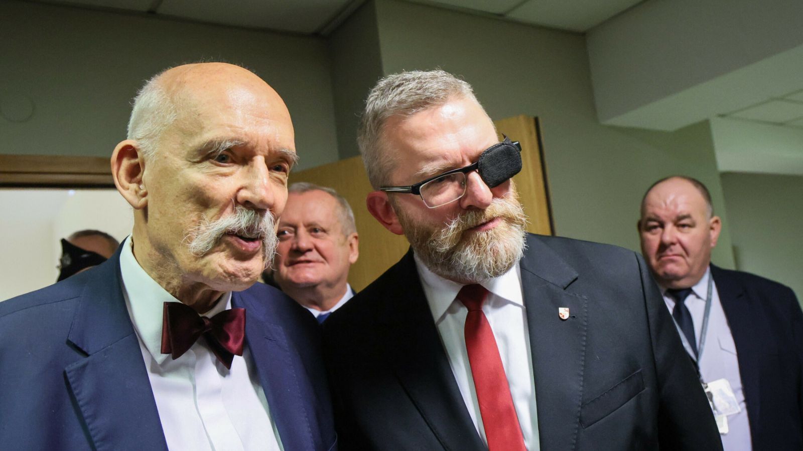 Korwin-Mikke i Braun