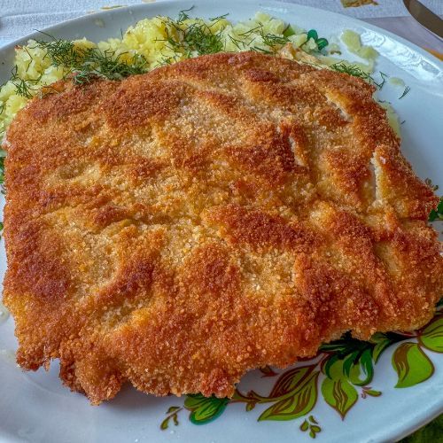 Smaruję tym schab, obtaczam w panierce i smażę. Takie kotlety podam w niedzielę na obiad