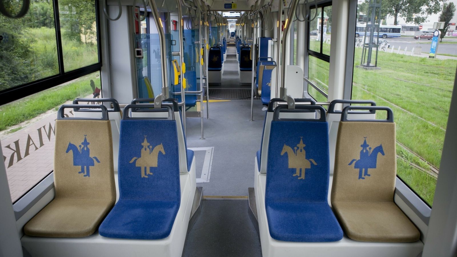 Rozmawiasz przez telefon na głośnomówiącym? W tym mieście możesz dostać za to mandat