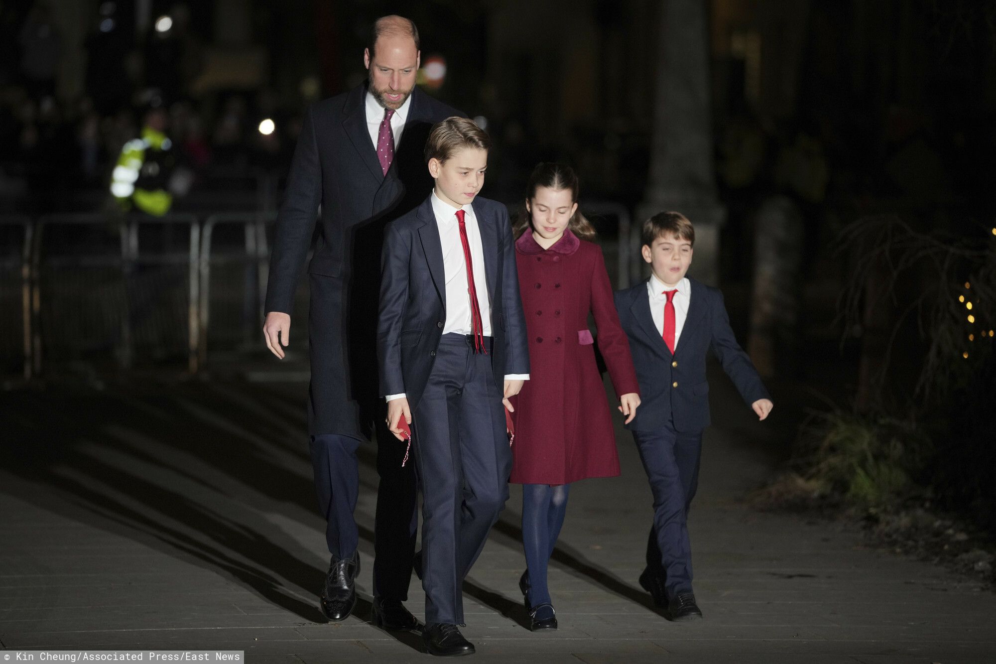 Księżna Kate i William z dziećmi, fot. EastNews