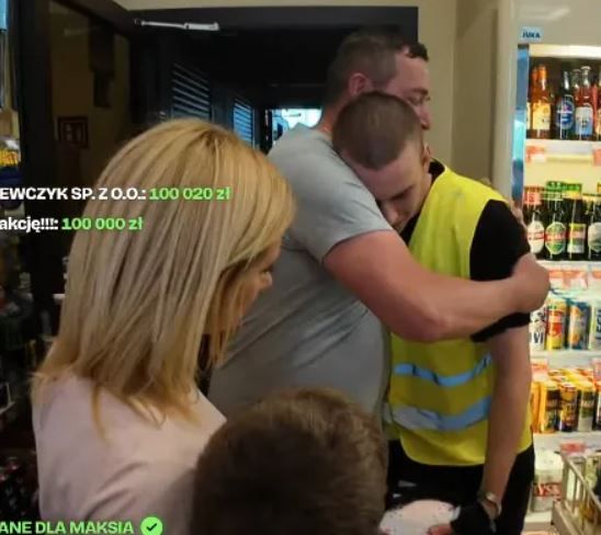 Łatwogang spotkał się z Maksiem i jego rodzicami. Te kadry wyciskają łzy