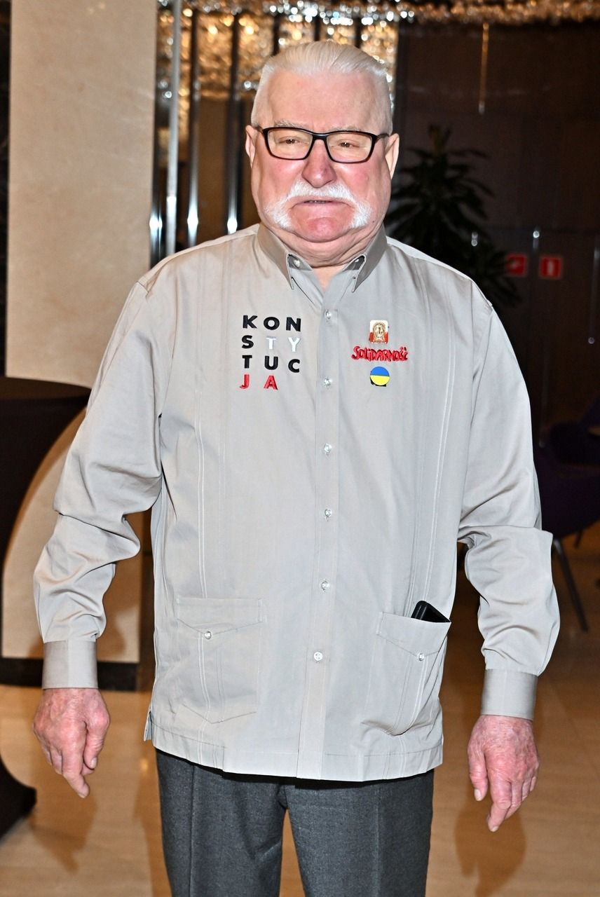 Lech Wałęsa (2).jpg