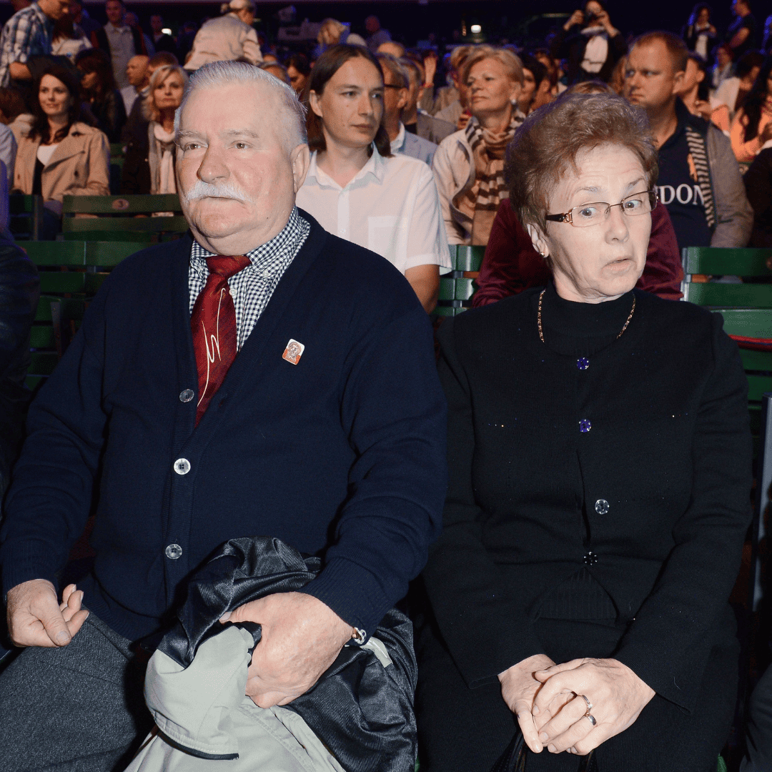 Wałęsa ogłasza po 57 latach małżeństwa. "Mamy siebie dość". Przykre