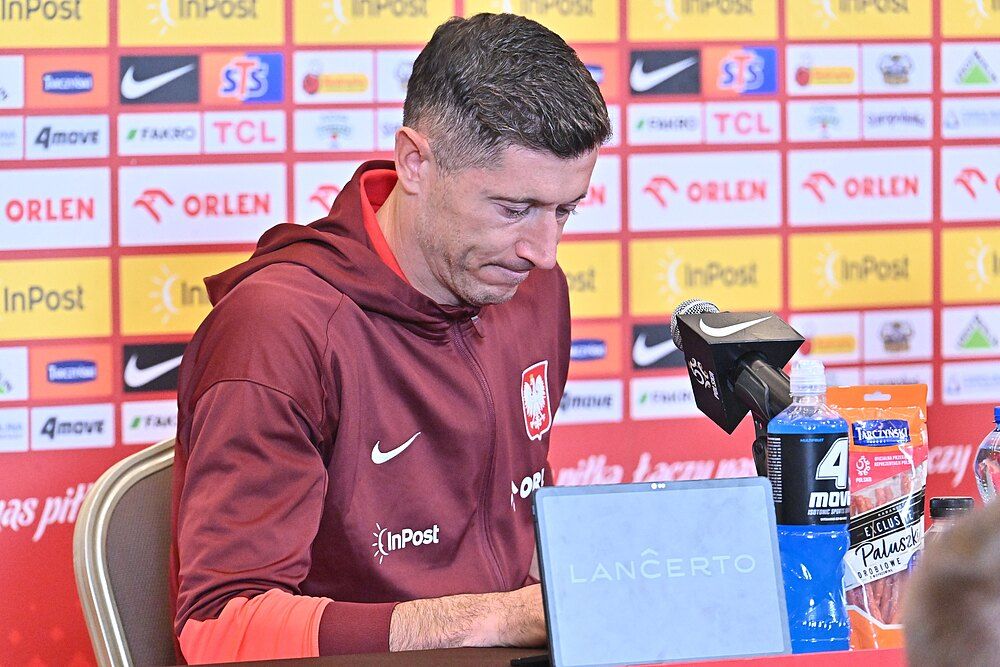 To Lewandowska robi podczas meczu Polska-Malta