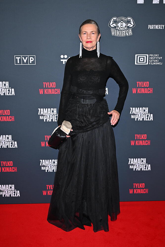 Bogusław Linda wystraszył fanów swoim wyglądem. W takim stanie 73-letni aktor pojawił się na premierze