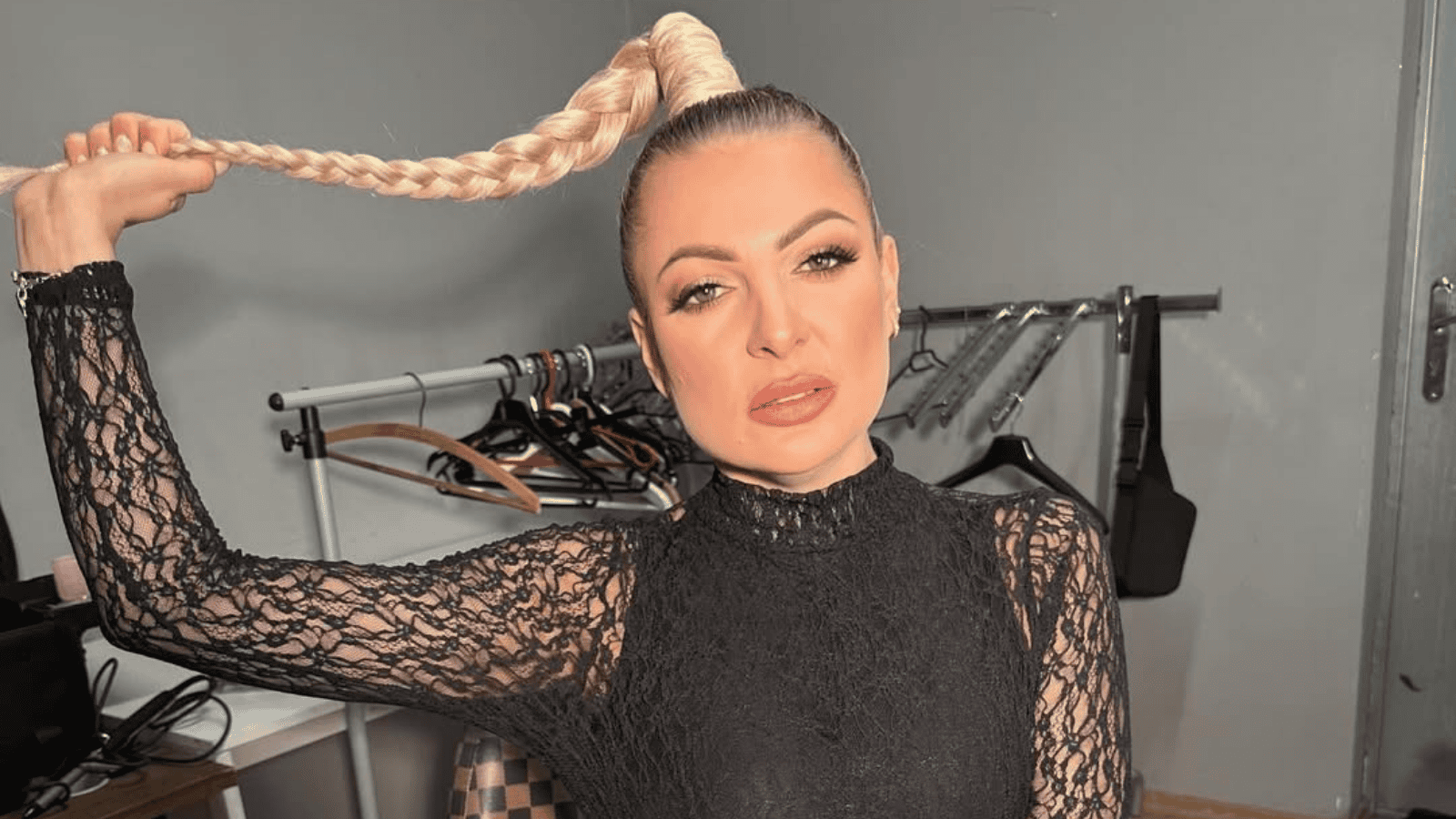 Magdalena Narożna przerwała milczenie po dramacie pod klubem. Jej apel do fanów porusza najbardziej.