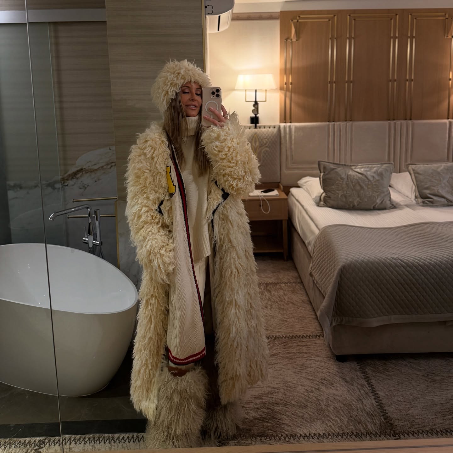 Sylwester 2024. Tak spędzają go gwiazdy. Instagram pełen pięknych zdjęć 